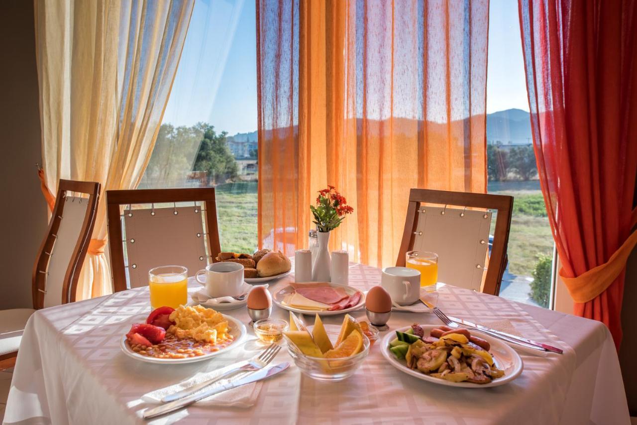 Denny'S Inn Kalamákion エクステリア 写真